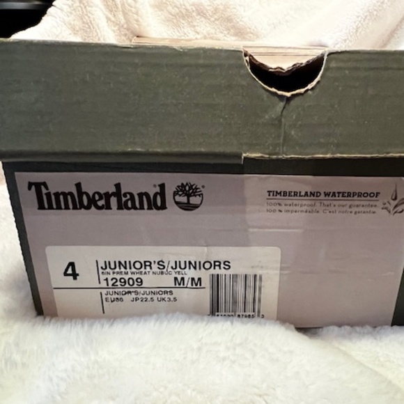 Timberland Boots - Picture 2 of 7
